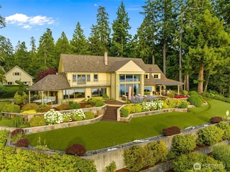 9447 Johnson Point Loop NE, Olympia, WA 98516