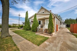 125 Sunset St, Buffalo, NY 14207