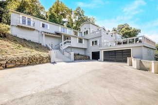 102 Castlewood Dr, Pleasanton, CA 94566