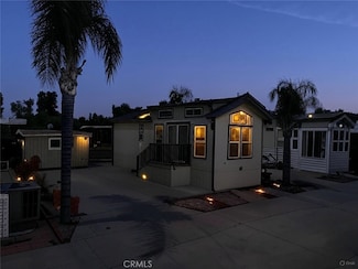 910 Deerwood Dr, San Jacinto, CA 92583