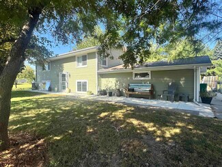 6513 Lafayette Rd, Raymond, IA 50667