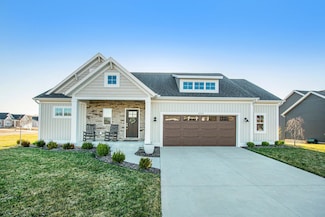 4745 W Lake Dr, Holland, MI 49423