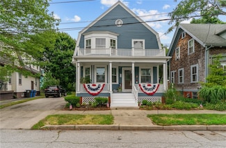 161 Ocean Ave, Cranston, RI 02905