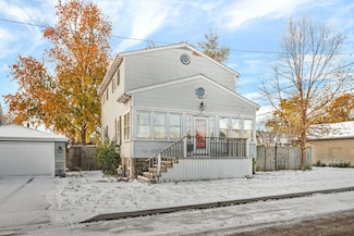 416 Hutchins St, Joliet, IL 60435