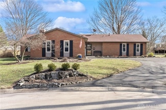 331 Glen Vista Ct, Dayton, OH 45459