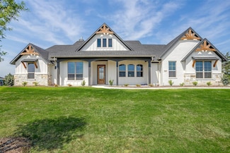 1941 Kaycee Cir, Midlothian, TX 76065