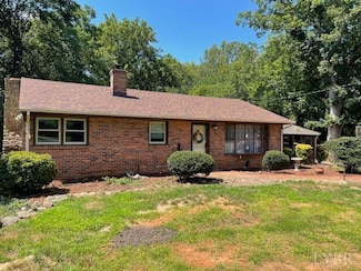 110 Walton Dr, Lynchburg, VA 24502