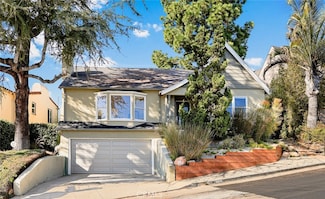 4273 Holly Knoll Dr, Los Angeles, CA 90027