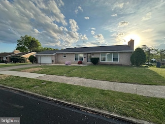 414 Susan Rd, Harrisburg, PA 17109