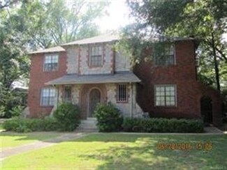 2442 College St, Montgomery, AL 36106