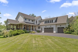 13430 Vickers St NE, Ham Lake, MN 55304