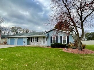 407 Exeter Dr, Janesville, WI 53546
