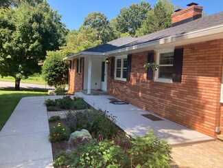 2001 Overbrook Rd, Lynchburg, VA 24501