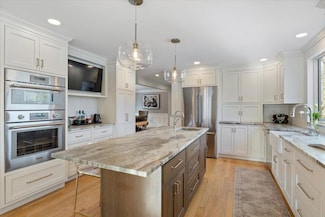 11 Ocean Greens Dr, Saco, ME 04072