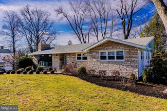 123 N Queen Anne Dr, Fairless Hills, PA 19030