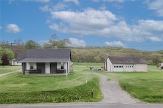 336 Walkchalk Rd, Kittanning, PA 16201