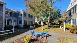 15 Pleasant St Unit n-23, Harwich Port, MA 02646