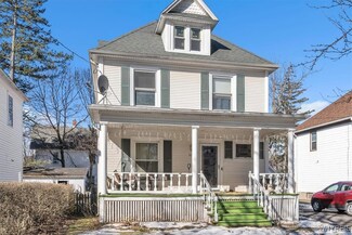 318 Locust St, Lockport, NY 14094