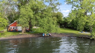 62 Austin Rd, Swanton, VT 05488