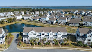 1614 Prince Edward St, Mount Pleasant, SC 29466