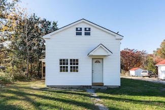 1059 Mt Torrey Rd, Lyndhurst, VA 22952