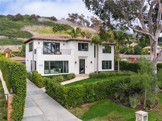 1336 Palos Verdes Dr W, Palos Verdes Estates, CA 90274