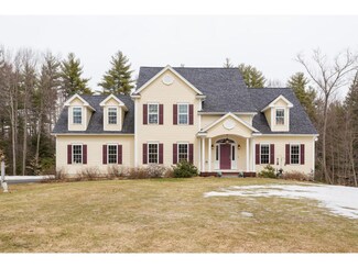 29 Maplevale Rd, East Kingston, NH 03827
