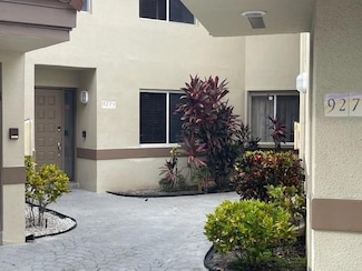 9273 NW 9th Ct Unit 2D1L, Plantation, FL 33324