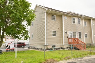 2 Champlain Ave, Lawrence, MA 01841