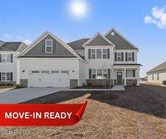576 Appalachian Trail S, Jacksonville, NC 28540