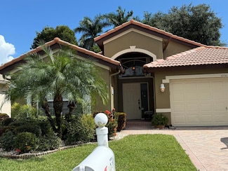 5730 Royal Club Dr, Boynton Beach, FL 33437