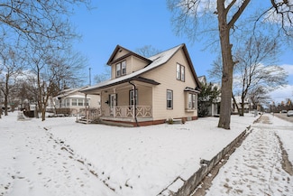 802 Humbolt St SE, Grand Rapids, MI 49507