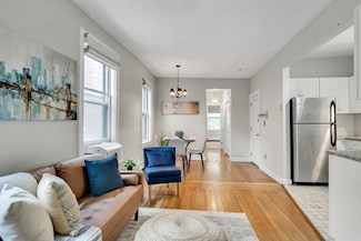 79 Revere St Unit 4, Boston, MA 02114