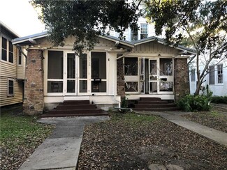 2706 Calhoun St, New Orleans, LA 70118