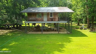151 Wheatfield Rd, Poplarville, MS 39470