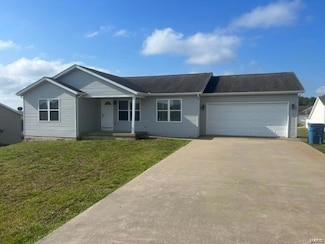 154 Black Willow Ln, Cape Girardeau, MO 63701