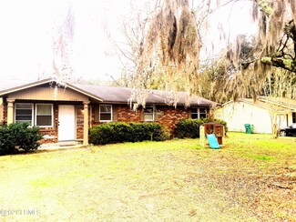 1709 Ash St, Beaufort, SC 29902