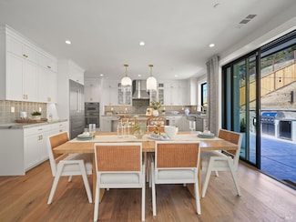 110 Erin Dr, San Rafael, CA 94903