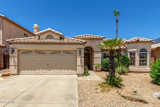 2412 E Wescott Dr, Phoenix, AZ 85050