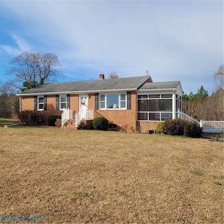 1366 Poplar Hill Rd, Newtown, VA 23126