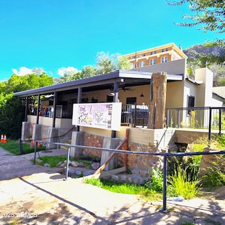 202 Tombstone Canyon, Bisbee, AZ 85603