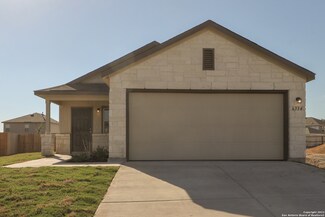 6334 Willow Point Blvd, San Antonio, TX 78219