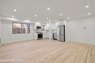 163 Cromwell Ave Unit 2B, Staten Island, NY 10304