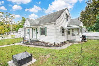 29 Pineywood Ave, Wilbraham, MA 01095