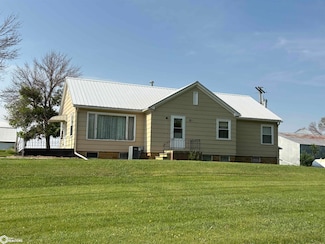 3070 & 3080 130th St, Renwick, IA 50577
