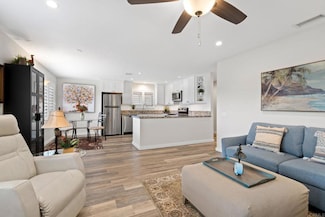 3707 Hickory Way, Oceanside, CA 92057