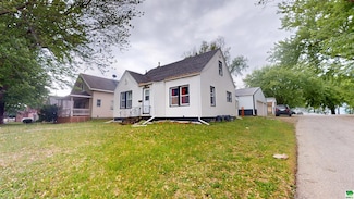 115 N Broadway Ave, Rembrandt, IA 50576