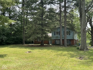 9011 Camby Rd, Camby, IN 46113