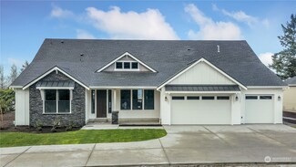 5501 NW Muddy Paws Ct, Bremerton, WA 98312