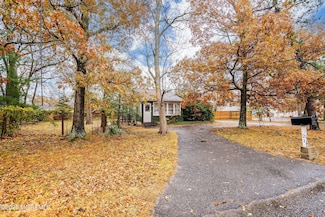 21 Bayview Dr, Brick, NJ 08723